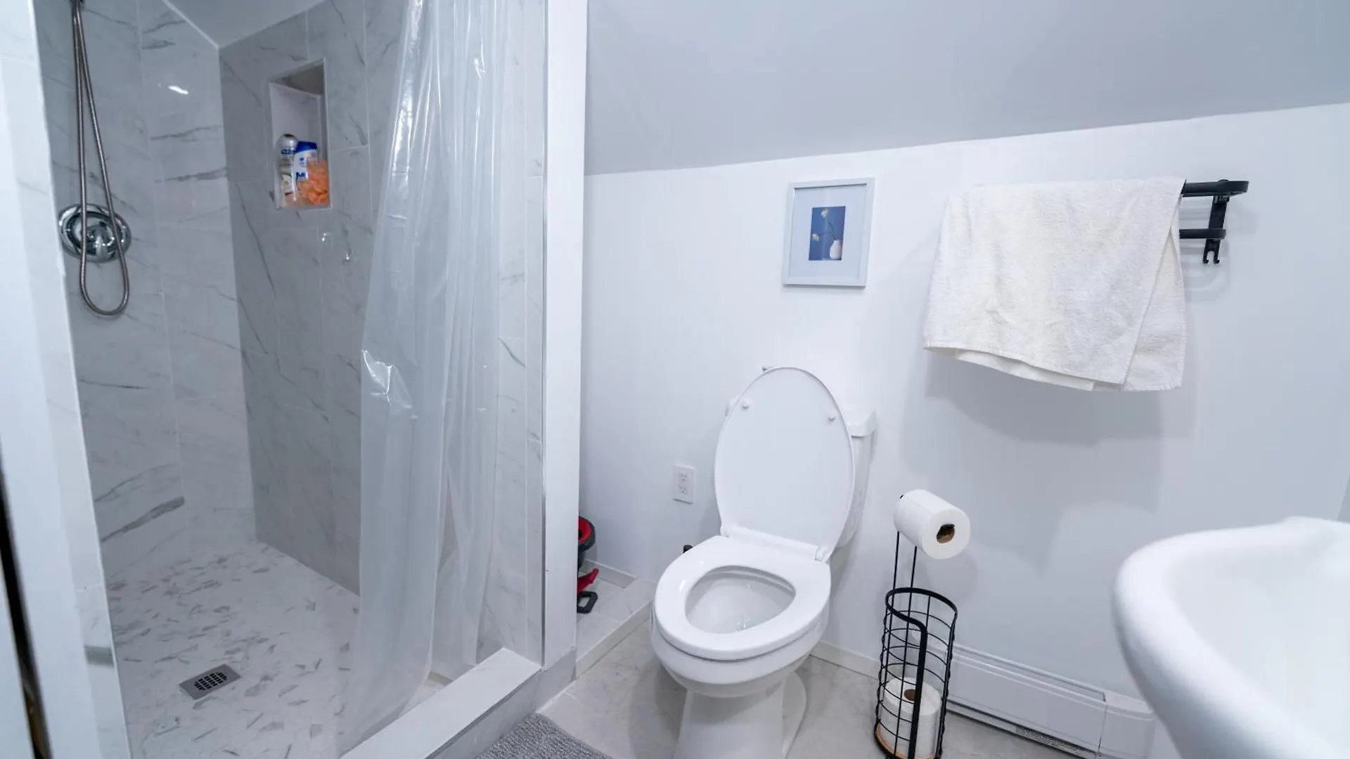 몬트리올 Detached House Near Metro With Private Parking 빌라 샬레